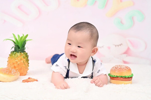 达州八个月宝宝打嗝 达州八个月宝宝打嗝